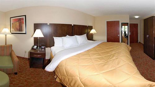 Quality Downtown 3* Raleigh