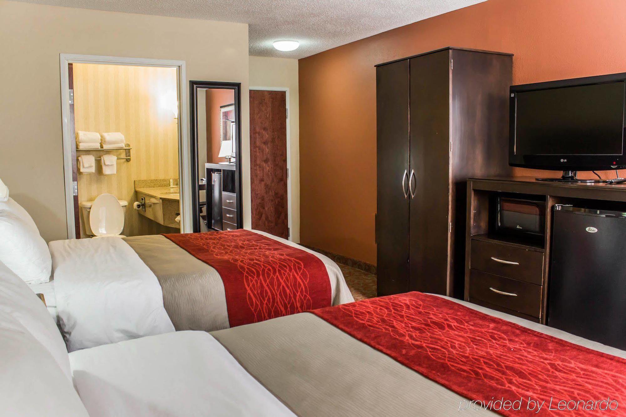 Quality Downtown 3*