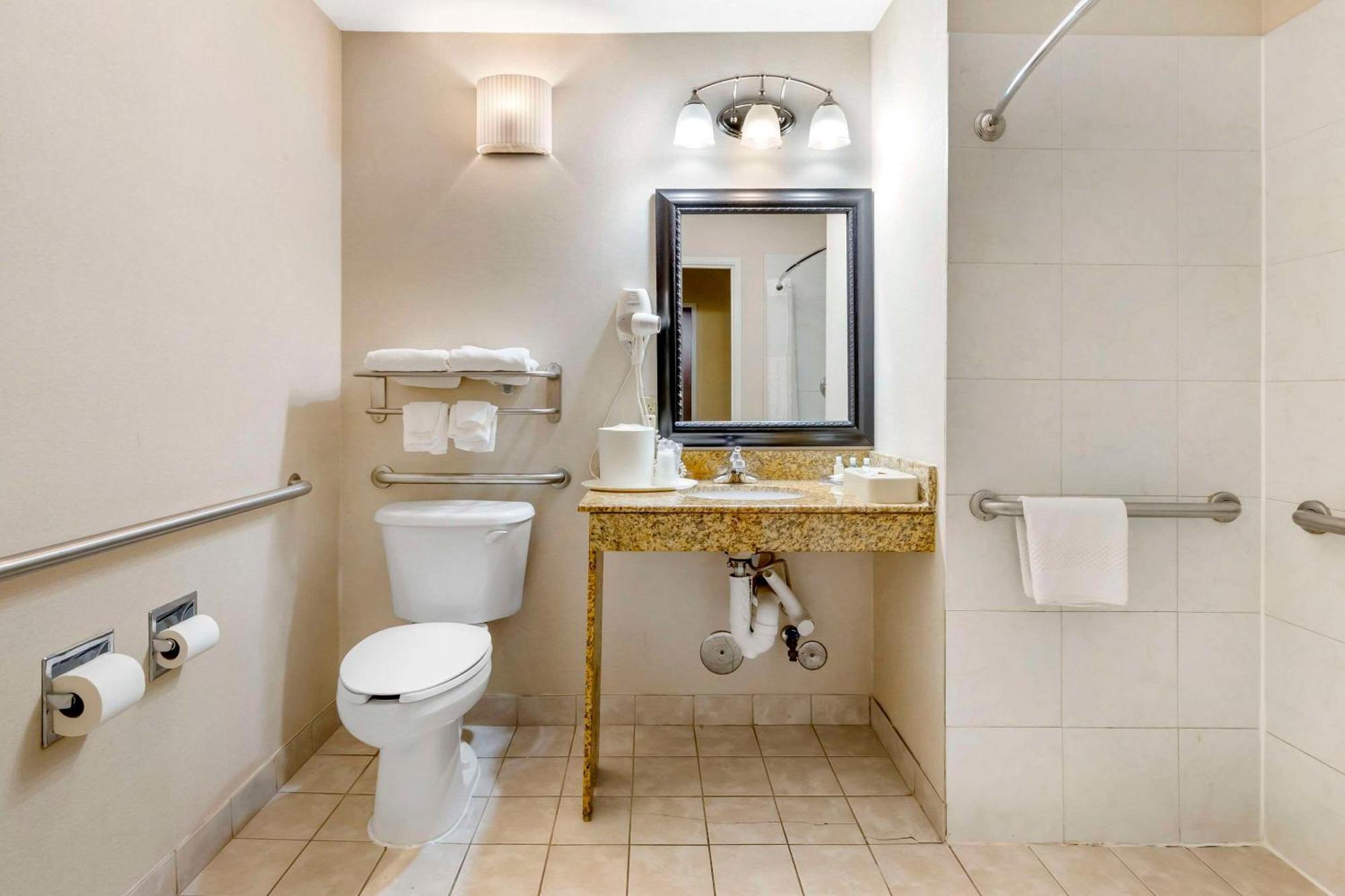 Estalagem Quality Downtown 3*